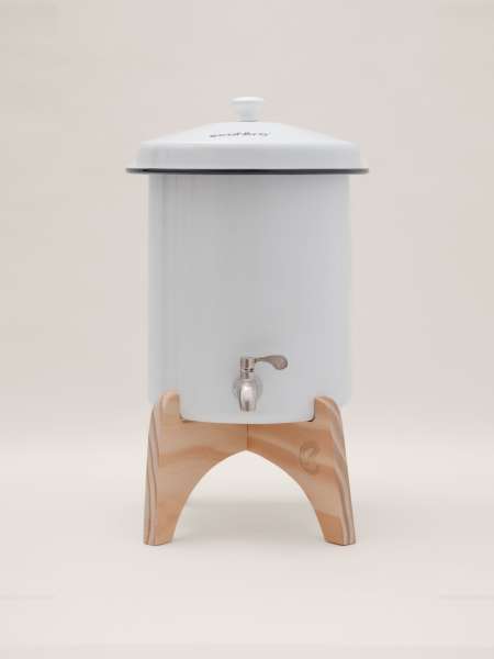 Ecofiltro Holzstaender 5L Frontansicht